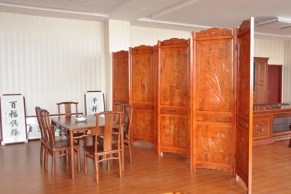 Mostra da Runfa Aluminum Company